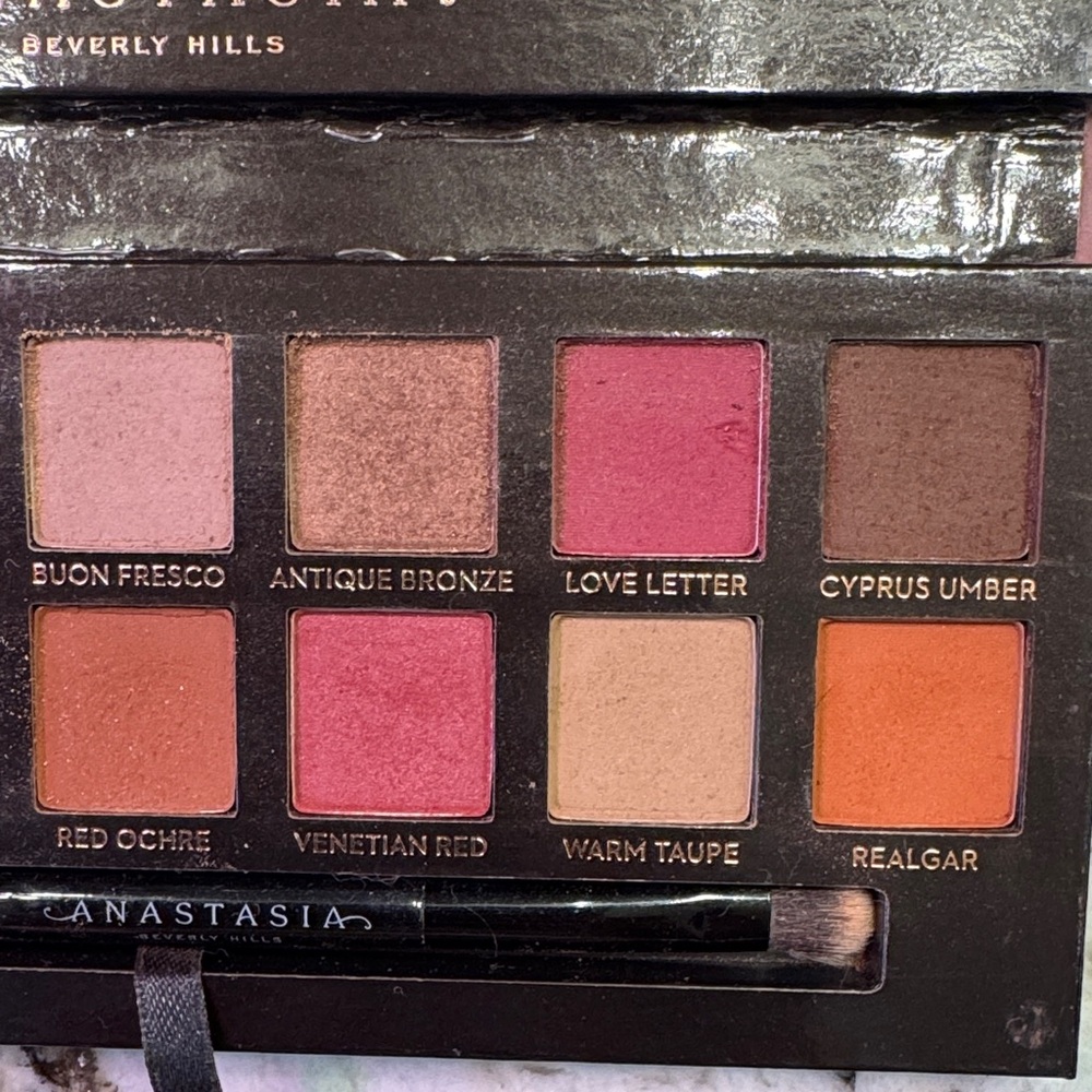 Anastasia Beverly Hills Modern Renaissance Palette - Picture 5 of 5